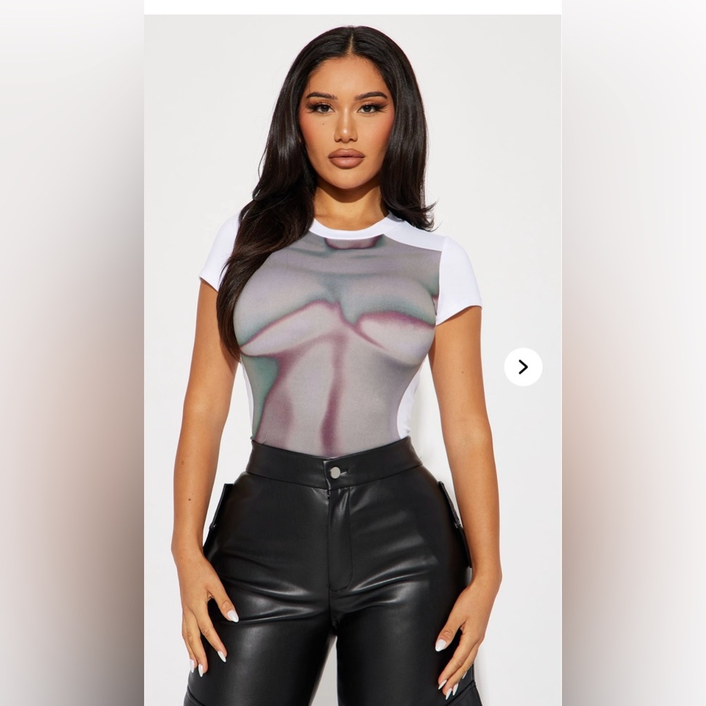 Fashion Nova White and Gray Illusion Tee